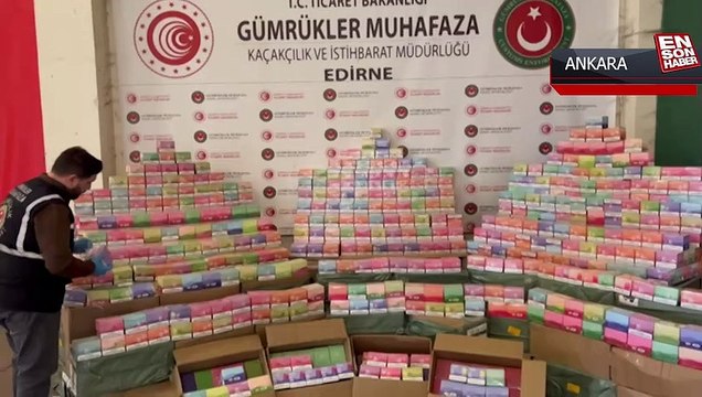 Kapıkule Gümrük Kapısı’nda, 22 bin 800 kaçak elektronik sigara ele geçirildi