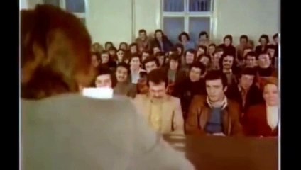 Cüneyt Arkın'ın ailesi miras kavgasını büyük ustanın "Mağlup Edilemeyenler" filmiyle yalanladı!