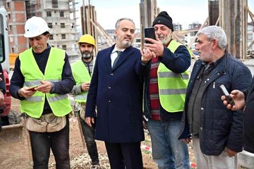 Gençler için bir tesis de Yenibağlar'a