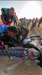 Video: Así quedó la moto del boliviano Nosiglia tras quedar fuera del Dakar