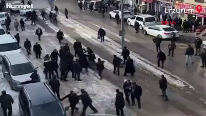 Erzurum'da meydan savaşı gibi kavga: 4 yaralı