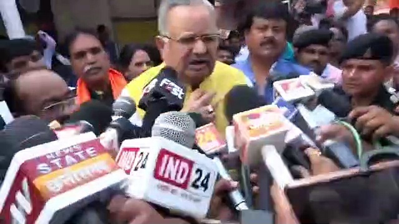 रमन ने कहा- कांग्रेस तो यही चाहती है, पर मैं छत्तीसगढ़ में ठीक हूं, यही रहूंगा