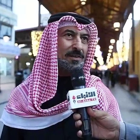«كشخة» الدشداشة تواجه «نار» الأسعار.. 25% ارتفاعاً
