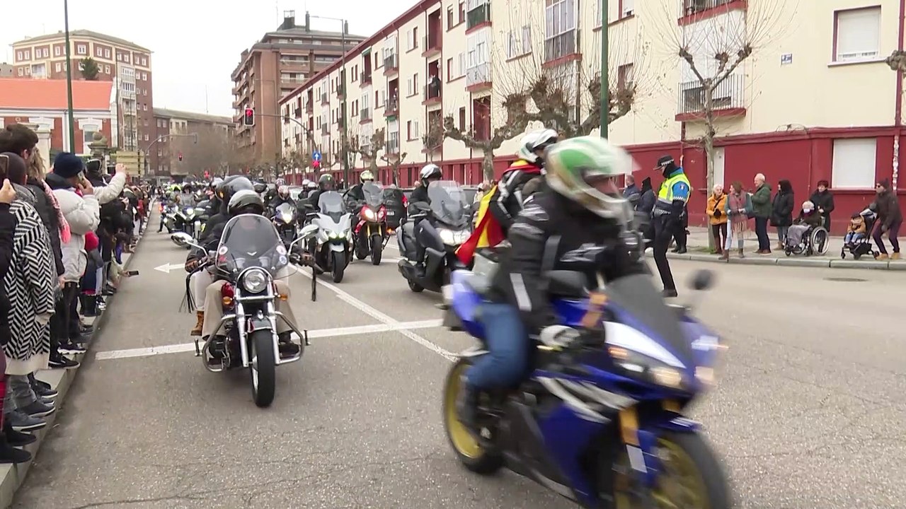 El Desfile de Banderas de 'Pingüinos 2023' bate récord de participación