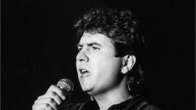 VOICI : Daniel Balavoine : sa veuve Corinne a refait sa vie avec un célèbre réalisateur de télévision