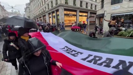 بريطانيا تندد بالنظام الإيراني بسبب إعدام علي أكبري.. وماذا بعد؟