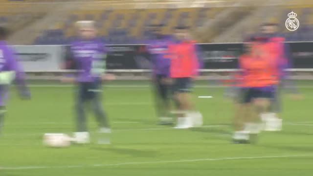 Último entrenamiento del Real Madrid antes de la final de la Supercopa ante el Barça