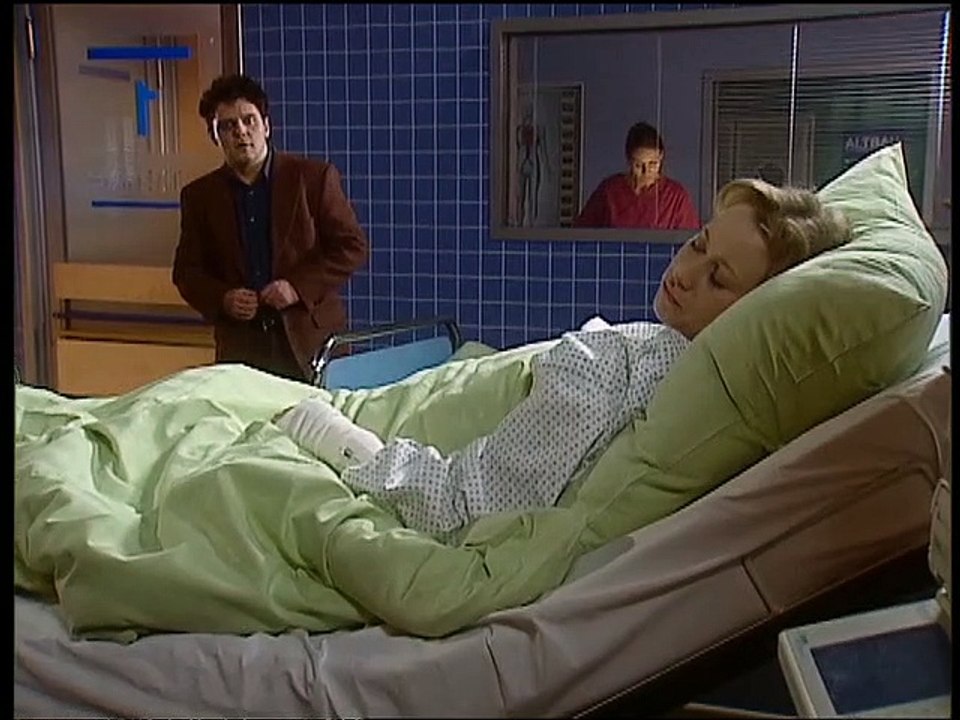 Alphateam - Die Lebensretter im OP Staffel 9 Folge 26