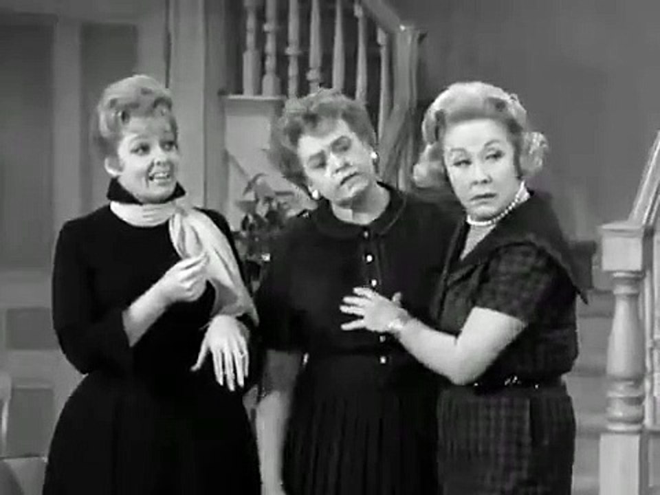 The Lucy Show - Se1 - Ep19 HD Watch