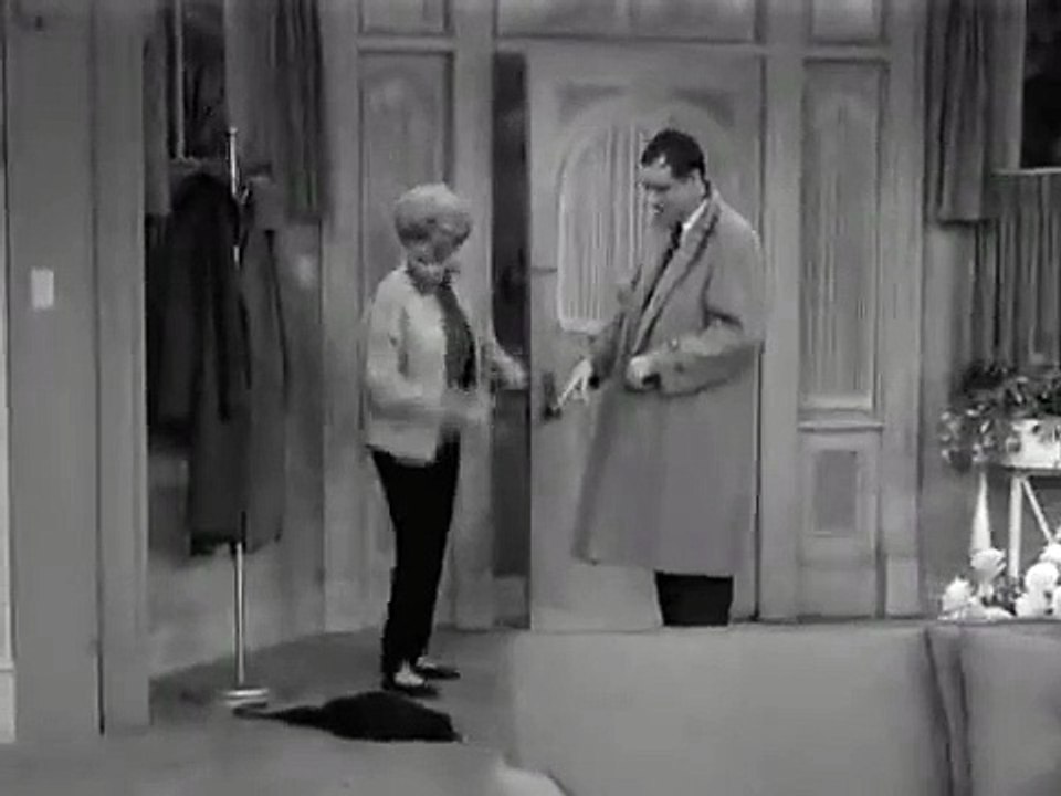 The Lucy Show - Se1 - Ep22 HD Watch