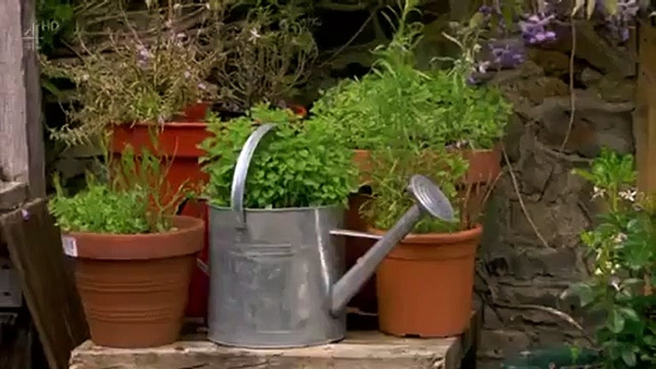 Grand Designs - Se16 - Ep06 HD Watch