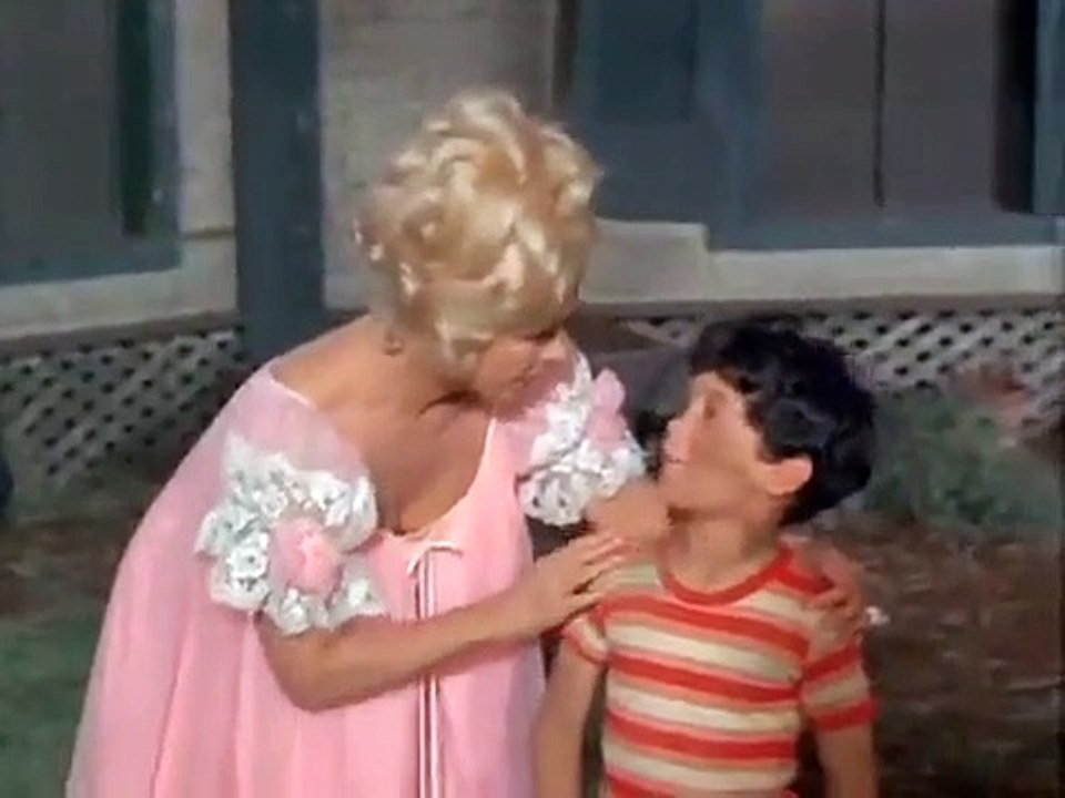 Green Acres - Se3 - Ep18 HD Watch