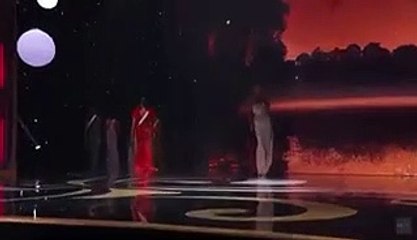 Miss Universo Alessia Rovegno impacta en traje de noche