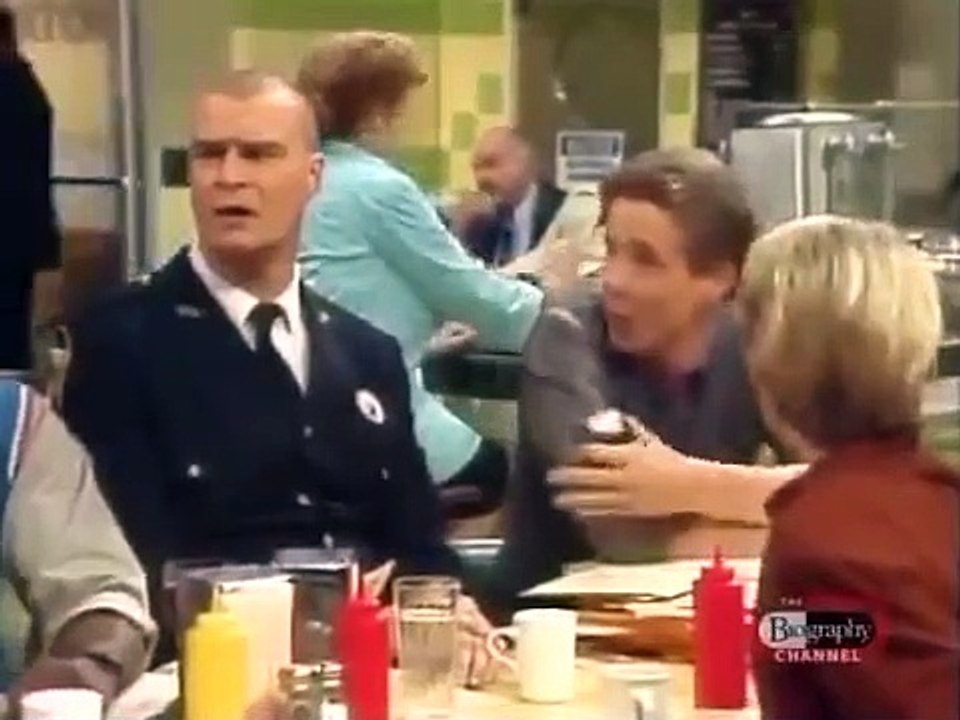 Night Court - Se2 - Ep15 - An Old Flame. HD Watch