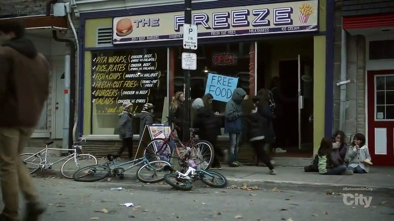 Between - Se1 - Ep02 - Who's the Boss HD Watch