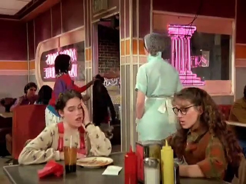 Square Pegs - Ep09 HD Watch