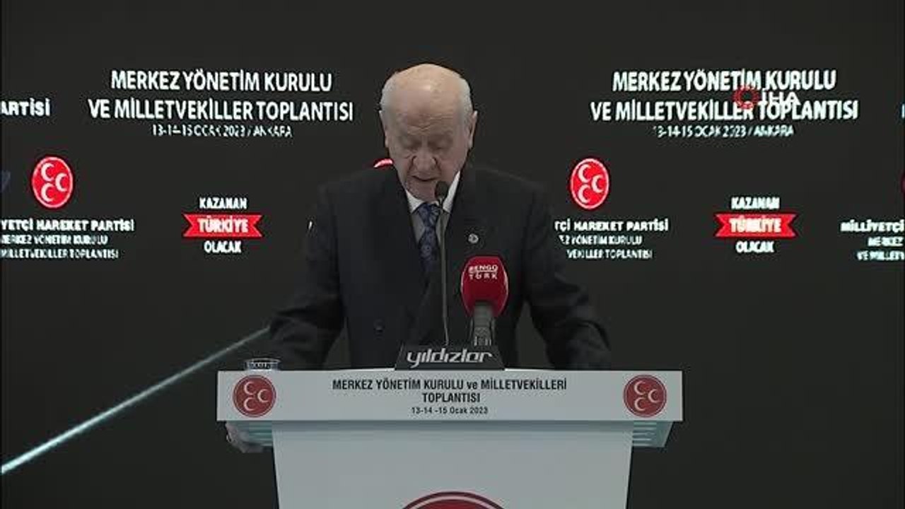 MHP lideri Bahçeli: "(6'lı masaya) Cumhurbaşkanlığı Hükümet Sistemi ile Cumhurbaşkanımız sayın Recep Tayyip Erdoğan'ın yanında el ele verelim, güç...
