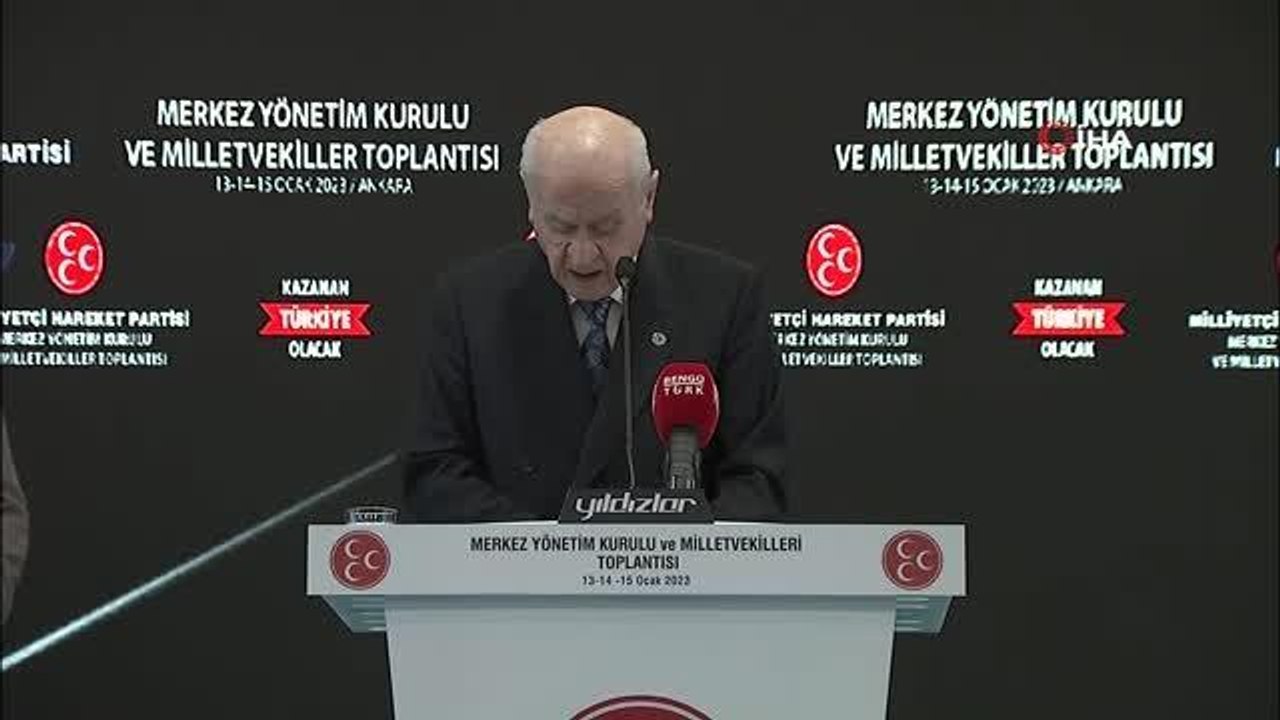 MHP lideri Bahçeli: "Stokholm'da Cumhurbaşkanımız sayın Recep Tayyip Erdoğan'a benzeyen cansız bir maketin PKK/YPG'li hainler tarafından ve gizli...