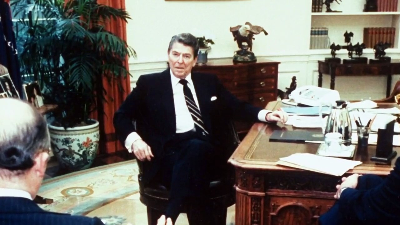 Fiasco - Se1 - Ep06 The Fall Guy HD Watch