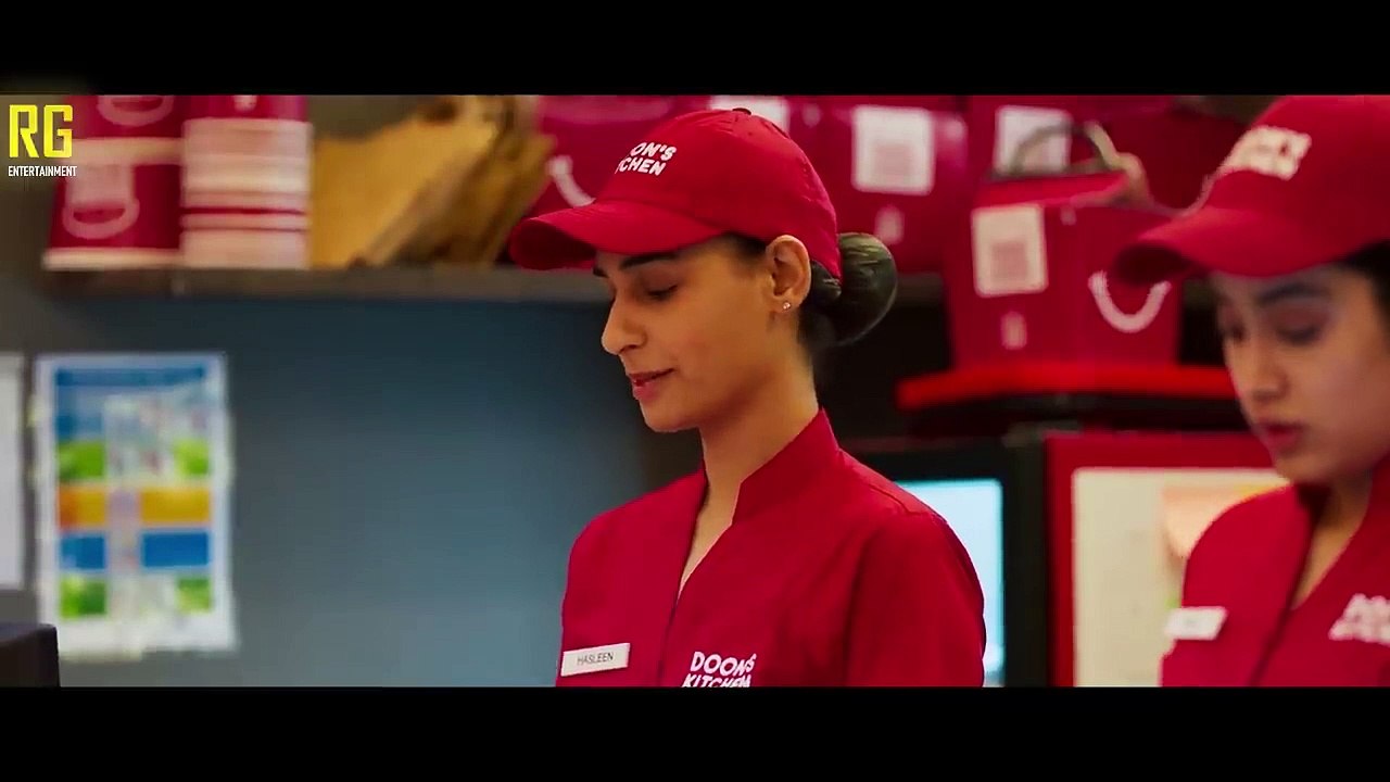 Mili (2022) Latest Hindi Full Movie In 4K UHD | Janhvi Kapoor, Sunny Kaushal, Manoj Pahwa