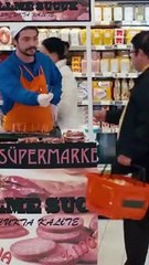 Çaldığın Sucukla Sucuk Ekmek Mi Yaptın Govel? | Kardeş Payı #shorts