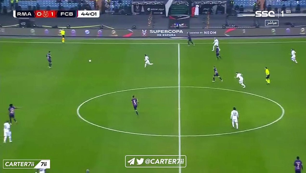 الهدف الثاني لبرشلونة ضد ريال مدريد