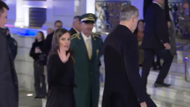Los reyes de España y los eméritos se reúnen en Atenas para asistir mañana al funeral de Constantino II