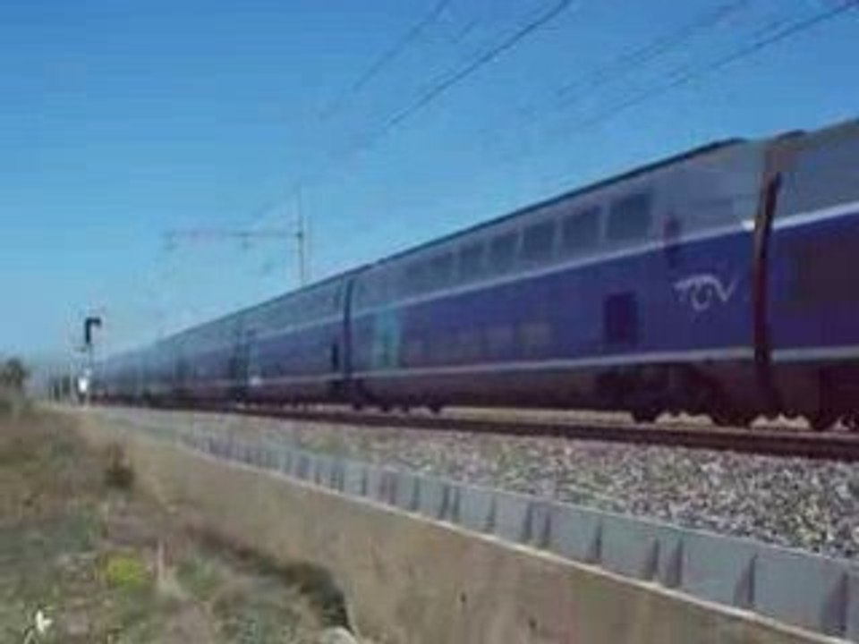 TGV272