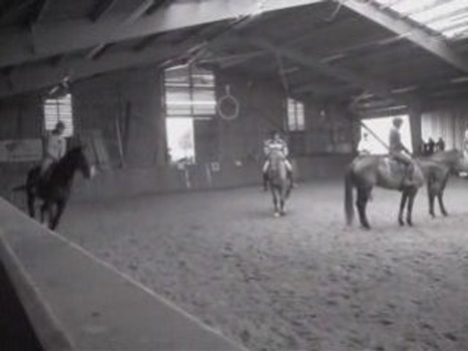 Cours d'éssai à l'Etrier sarthois =)