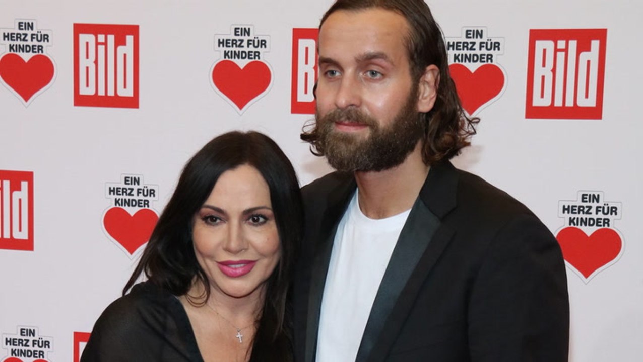 Simone Thomalla spricht erstmals über Trennung von Silvio: „Langsames Sterben“