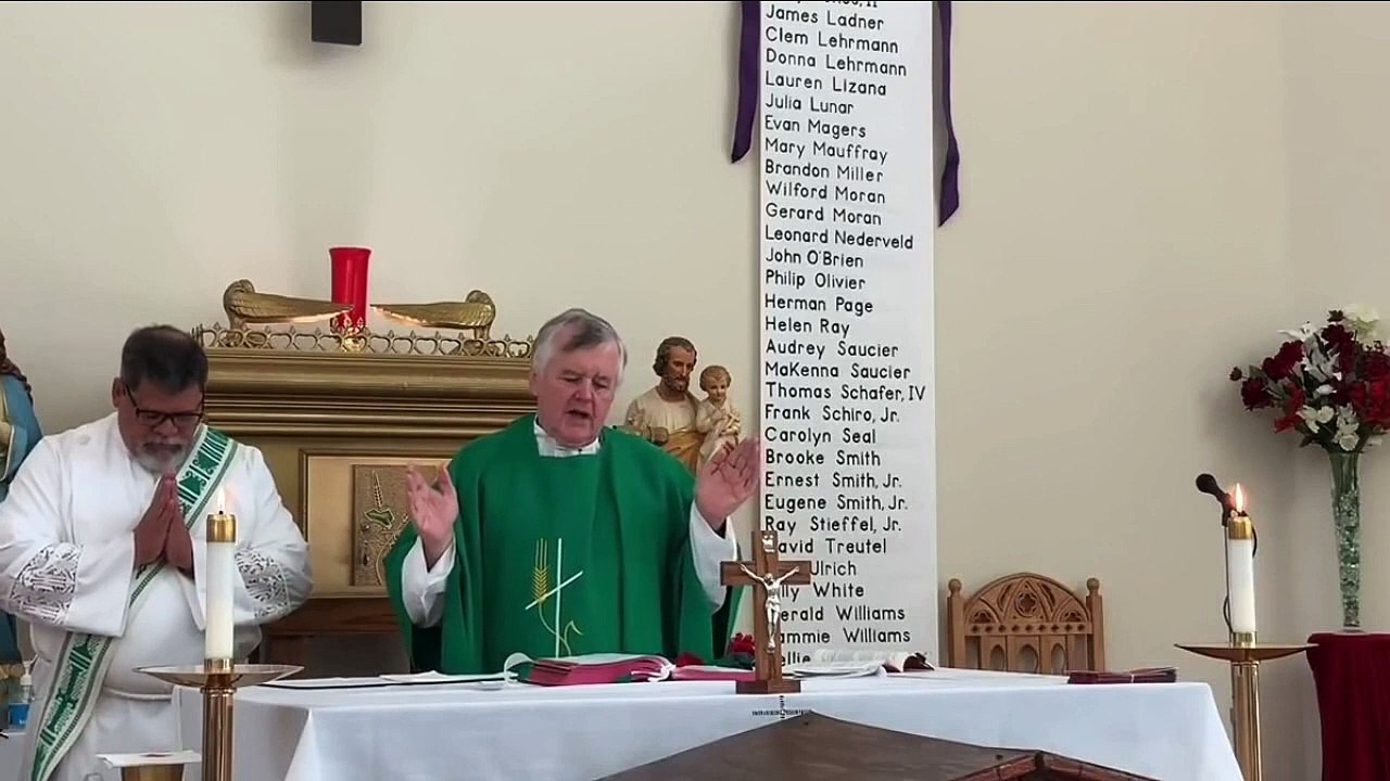 Catholic Mass Today I Daily Holy Mass I Monday January 16 2023 I English Holy Mass I 5.00 AM