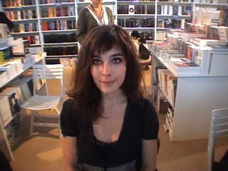 DANS LA BULLE DE CLAIRE CASTILLON