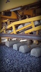 দেখুন কিভাবে রেলের লাইন বসানো হয় Techshahin24