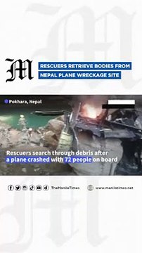 Rescuers retrieve bodies from Nepal plane wreckage site