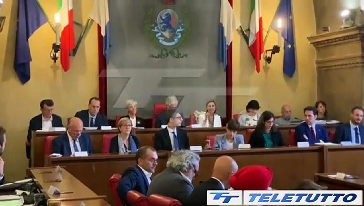 Video News - AGCOM BACCHETTA LA LOGGIA