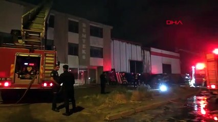 Un incendie s'est déclaré dans une usine de meubles de la zone industrielle organisée de Kayseri