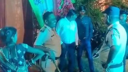 खुशियों पर ग्रहण: DJ की धुन पर चले लाठी डंडे, बारातियों में भगदड़