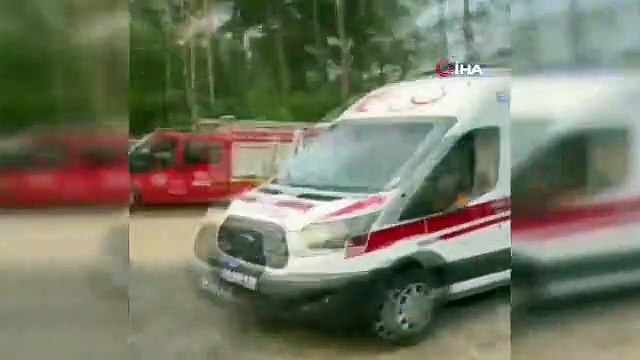 Collision entre un minibus transportant des ouvriers et une voiture： 1 mort 10 blessés