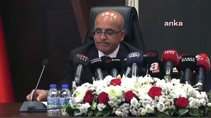 Nureddin Nebati, görevi Mehmet Şimşek'e devrederken "oh" çekti