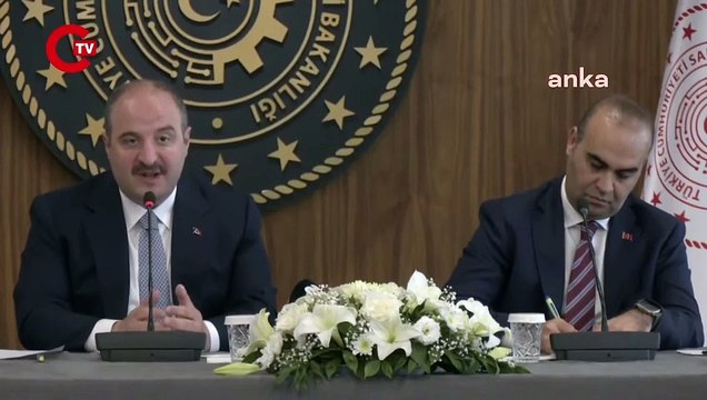 Sanayi ve Teknoloji Bakanlığı'nda devir teslim: Mehmet Fatih Kacır, görevi Mustafa Varank'tan devraldı