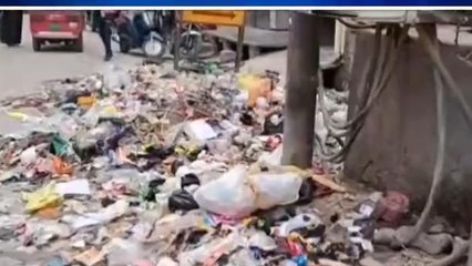 मुरादाबाद: क्षेत्र में फैली गंदगी पर जताई नाराजगी, पार्षद ने लगाए गंभीर आरोप