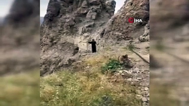 MSB, biri kadın 2 teröristin teslim olduğu görüntüleri paylaştı