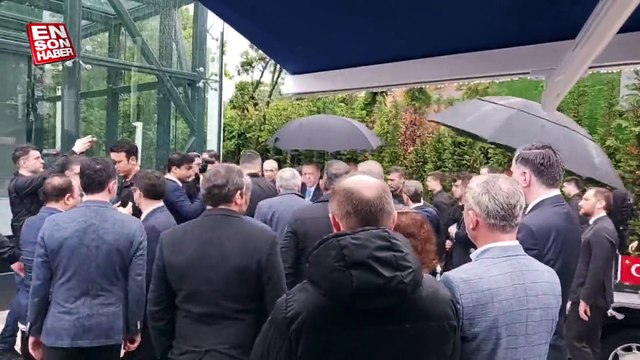 Cumhurbaşkanı Erdoğan, Mehmet Barlas'ın cenazesine Hakan Fidan ile birlikte geldi