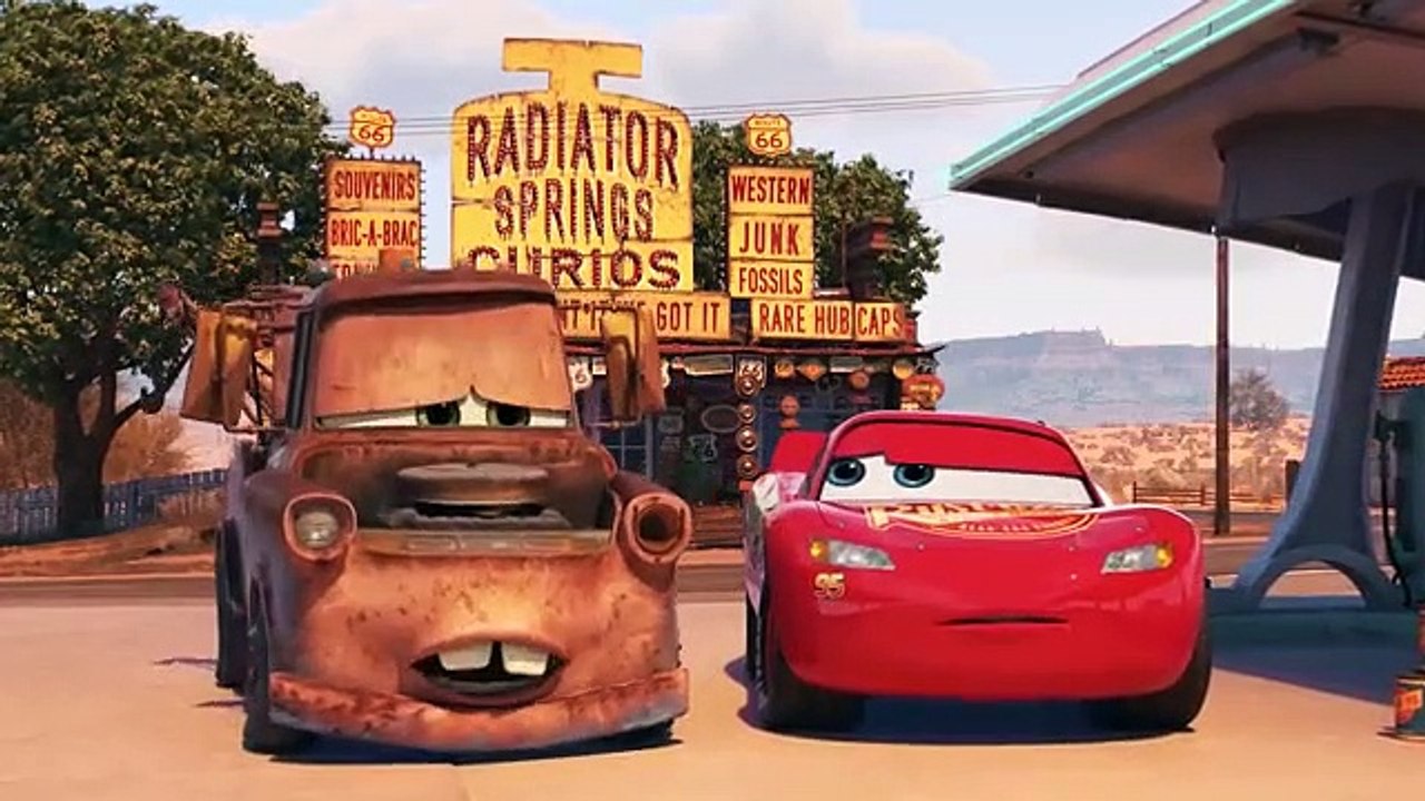 عربيه سباق مشهوره بتتحول لمحارب على الطريق السريع _ ملخص مسلسل Cars on The Road