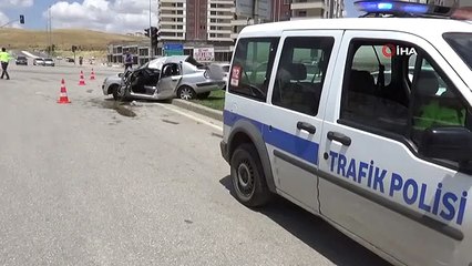 Gaziantep'te Otomobil Takla Attı: 4 Yaralı