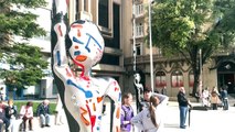 Santi Flores llena el centro de Albacete con sus gigantes