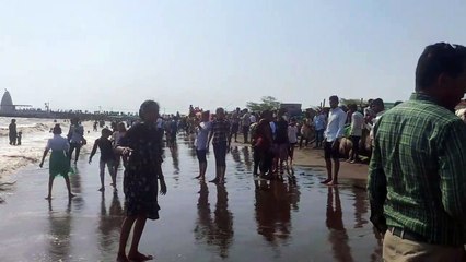 SURAT VIDEO/ वेकेशन का अंतिम दिन : वीडियो में देखे डुमस बीच का नजारा