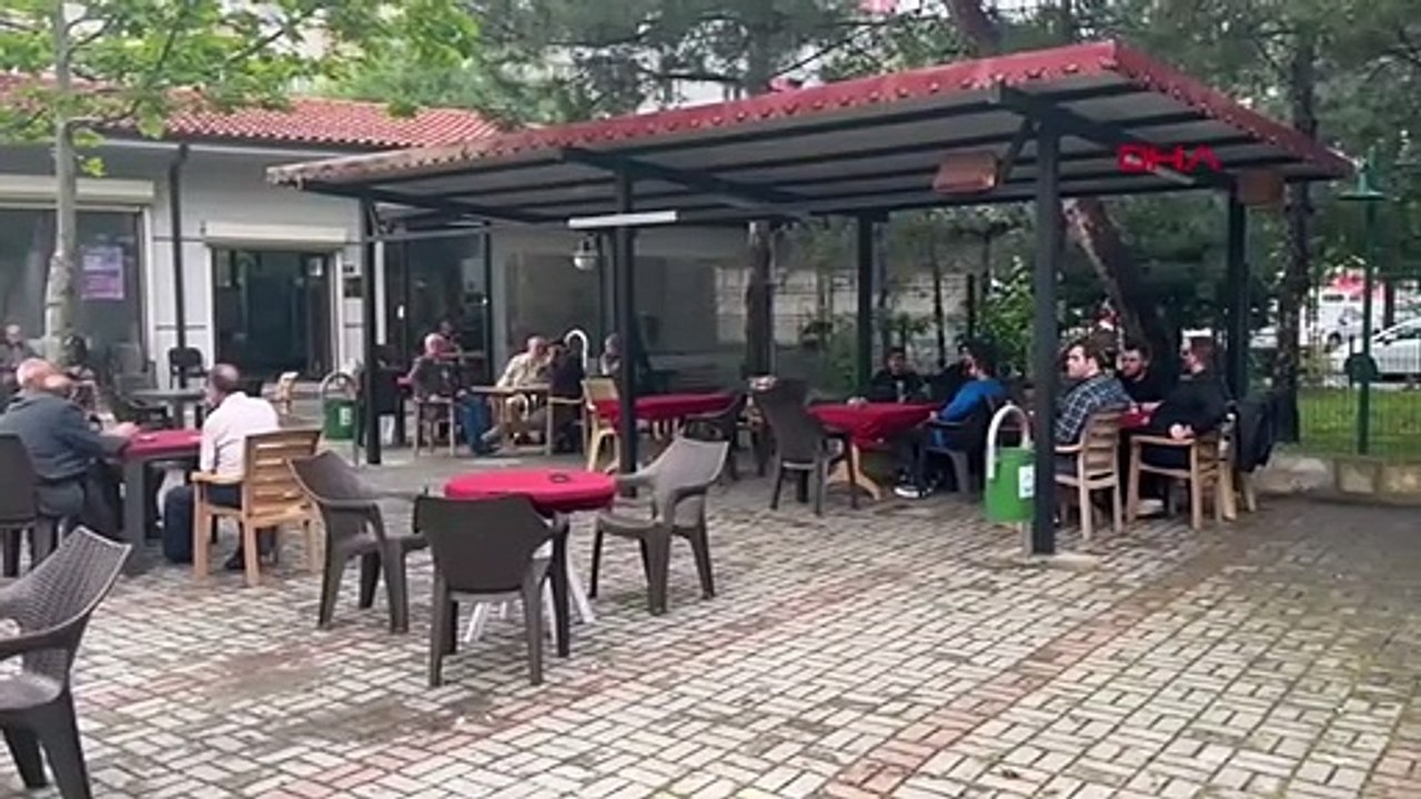 Meurtre dans la cour d'une mosquée à Bursa： Utku Sezek abattu avec une arme à feu