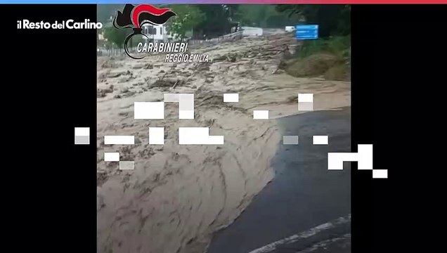 Bomba d'acqua a Baiso (Reggio Emilia), il video degli allagamenti