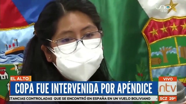 Alcaldesa de El Alto, Eva Copa, fue operada de emergencia por apendicitis